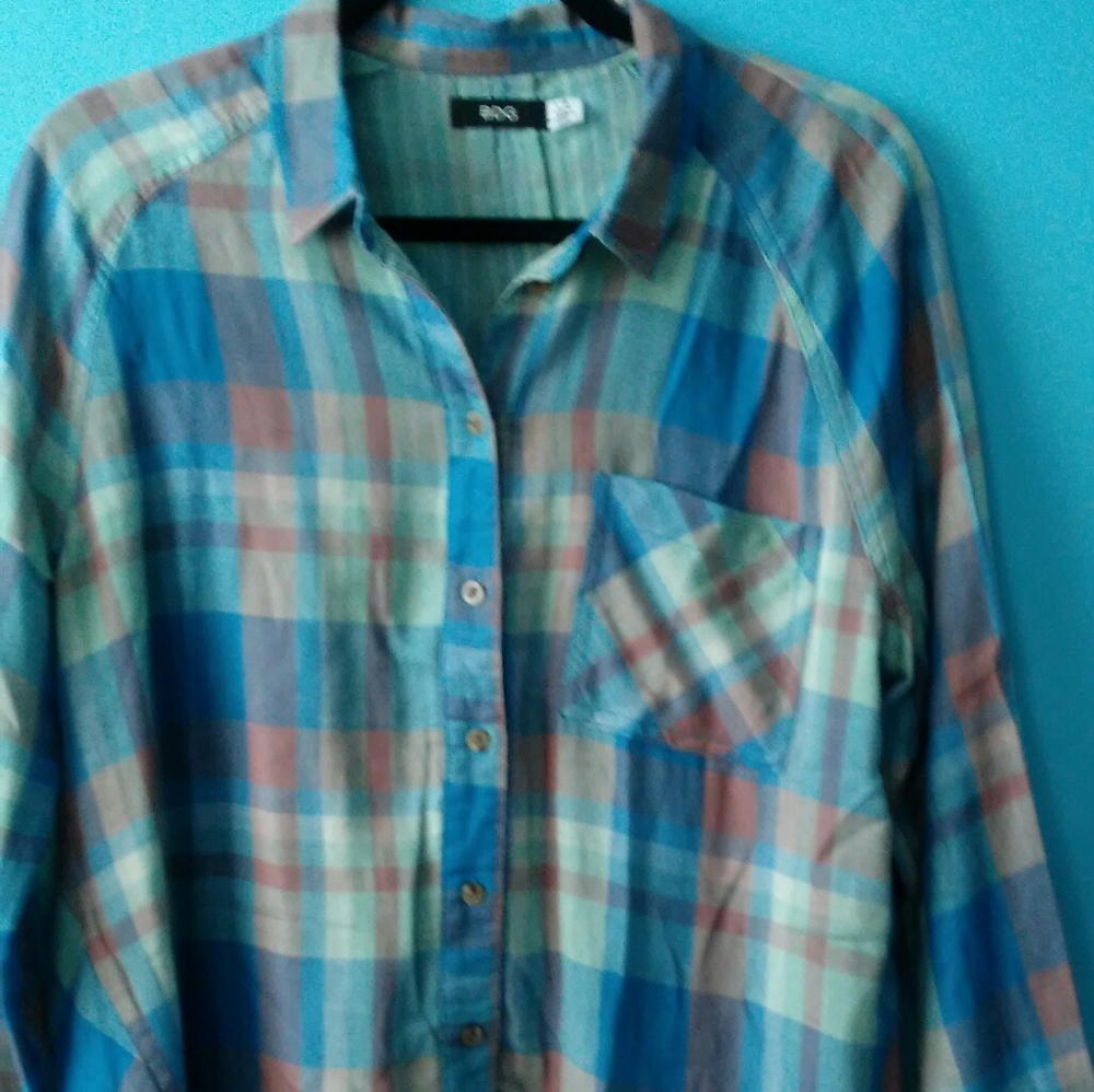 BDG Button Down Shirts - Picture 1 of 6